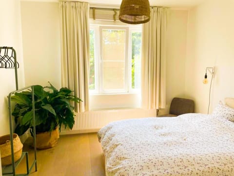 Appartement op top locatie in Antwerpen Apartment in Antwerp