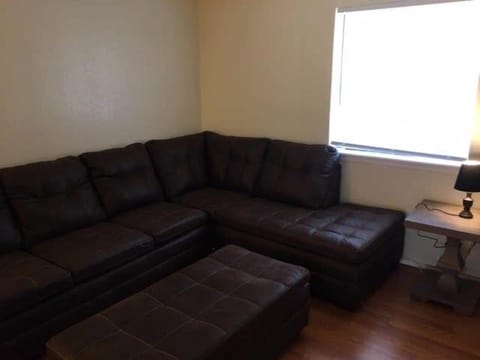 Quiet townhouse close to Fort Sill! House in Lawton