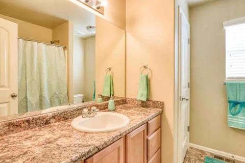 Peaceful Colorado Springs Retreat Villa in Black Forest