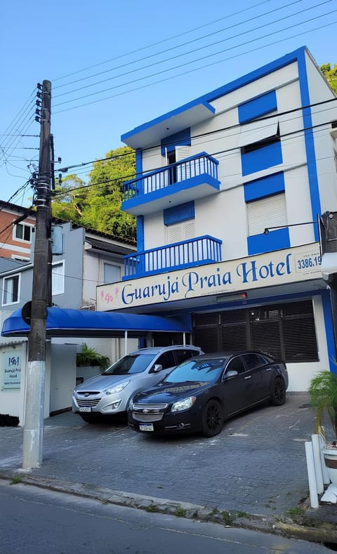 Property building, Day, Parking