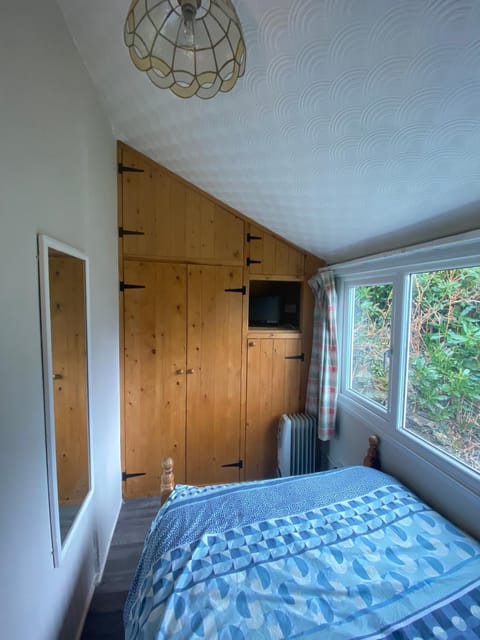 Chalet 5 Clarach Bay Apartment in Tirymynach