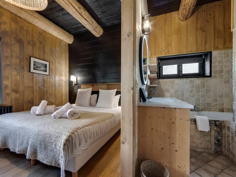 Chalet de Charme 200m² à Val d'Isère avec Sauna et Bain Nordique - FR-1-567-5 Chalet in Val dIsere