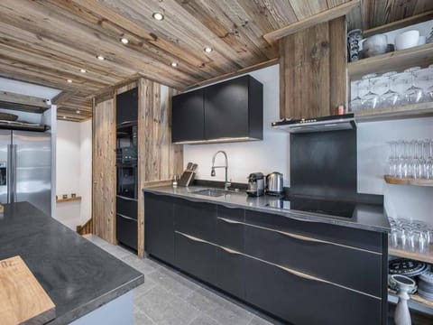 Duplex luxueux 10p avec cheminée, 500m des pistes à Val d'Isère - FR-1-567-11 Apartment in Val dIsere
