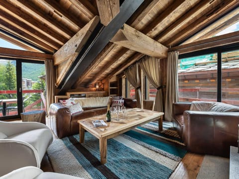 Chalet luxueux avec 5 chambres, hammam, cheminée et grande terrasse au cœur de Val d'Isère - FR-1-567-34 Chalet in Val dIsere