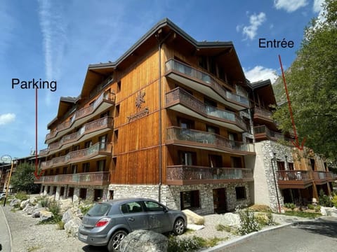 Bel appartement 4 pièces avec terrasse et parking, à 350m du centre de Val d'Isère - FR-1-567-40 Apartment in Val dIsere
