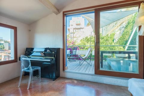 vallon des offs, vue de rêve, 13007 marseille Villa in Marseille