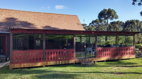Natural landscape, Coffee/tea facilities, Dining area, On site, Garden view, Garden view, Landmark view, Landmark view, Mountain view, Mountain view, Buffet breakfast, Buffet breakfast