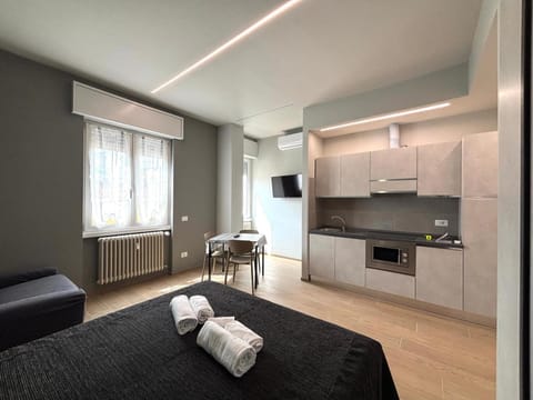 Kitchen or kitchenette, Living room