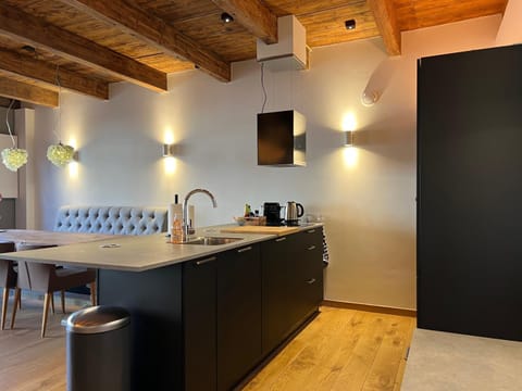 Pakasa Apartment in Leiden