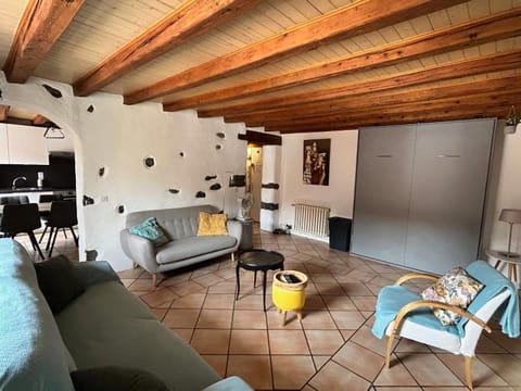 Le République Annecy , cœur de vieille ville Apartment in Annecy