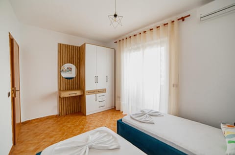 Bed, Photo of the whole room, Bedroom, wardrobe, air conditioner