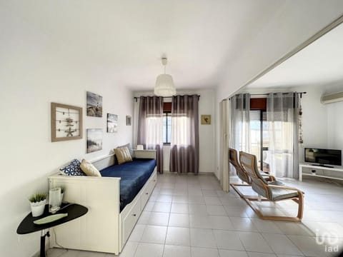 Seating area, Bedroom
