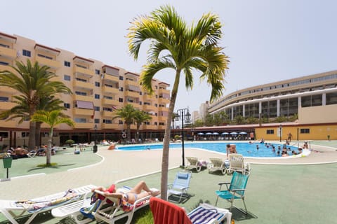 Property building, People, Swimming pool