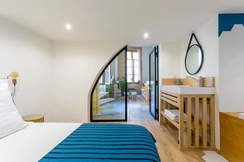 Night, Bedroom
