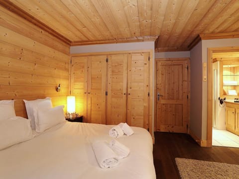 Chalet de 175m² à Courchevel Le Praz - Confort et Charme pour 10 Personnes - Sauna et Terrasse - FR-1-575-11 House in Saint-Bon-Tarentaise