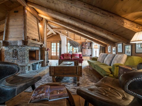 Duplex raffiné à Courchevel 1850 avec cheminée et parking privé - FR-1-575-15 Apartment in Saint-Bon-Tarentaise