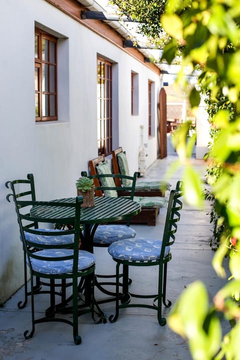 Patio, Garden, Garden view