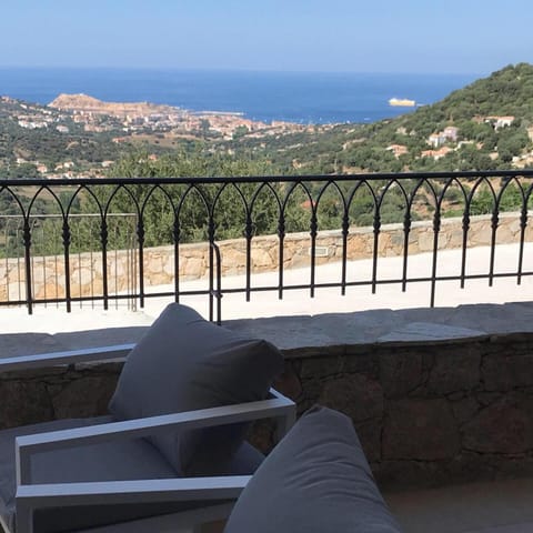 Property building, Day, Natural landscape, View (from property/room), Balcony/Terrace, Mountain view, Sea view