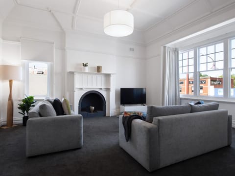 TV and multimedia, Living room