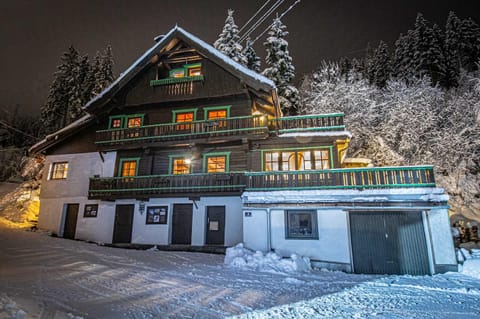 Property building, Winter