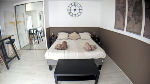 L ESCALE entre DISNEY et PARIS Apartment in Noisy-le-Grand