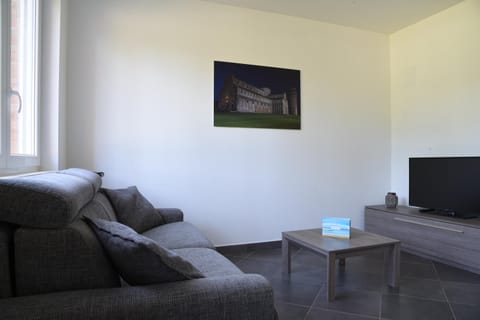 Residence Il Piviere app 7 with private garden Apartment in Tuscany