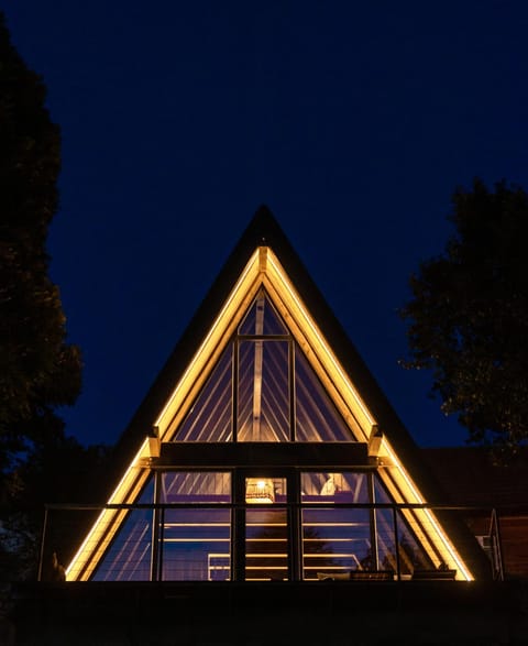Property building, Night