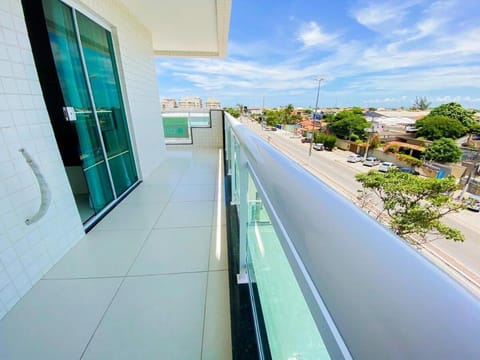 View (from property/room), Balcony/Terrace, City view, Landmark view, Street view
