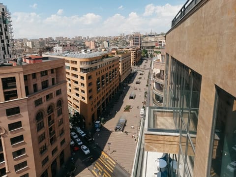 Balcony/Terrace, City view