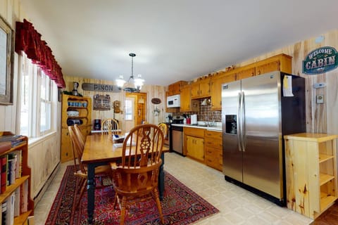 3 Pines House in South Fork