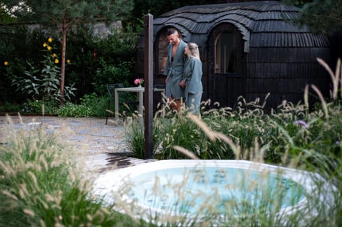 Hot Tub, Sauna, Spa and wellness centre/facilities