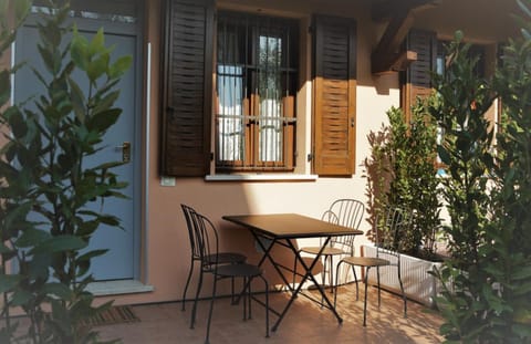 Patio, Balcony/Terrace