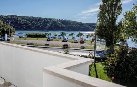 Apartments Stanicic Kampor Bed and Breakfast in Supetarska Draga