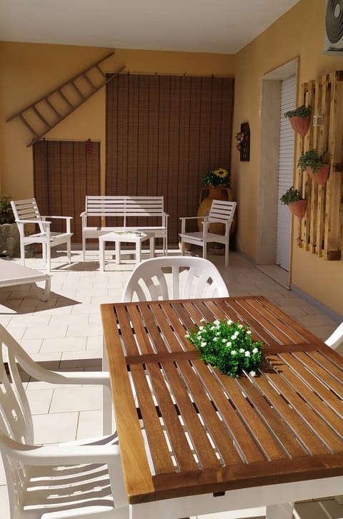 Rosanera&Linus House in Manduria