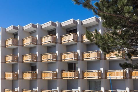 Property building, Summer