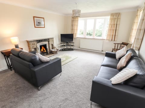 Sandmartins House in Wales