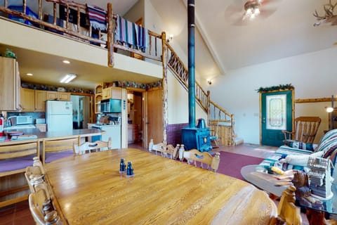 DDS Dreams House in South Fork