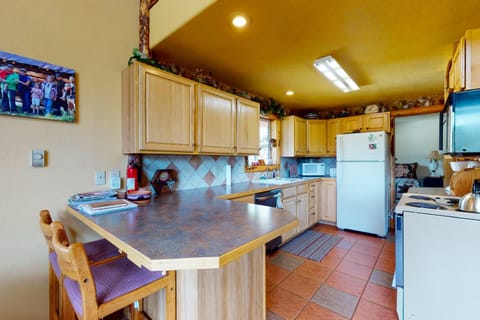 DDS Dreams House in South Fork