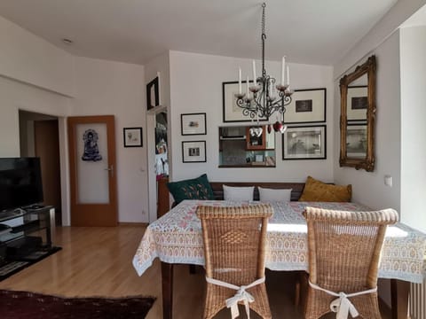 SUNNY AND LAKE Wörthersee 140m Apartment in Klagenfurt