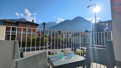 Natural landscape, View (from property/room), Balcony/Terrace, Mountain view