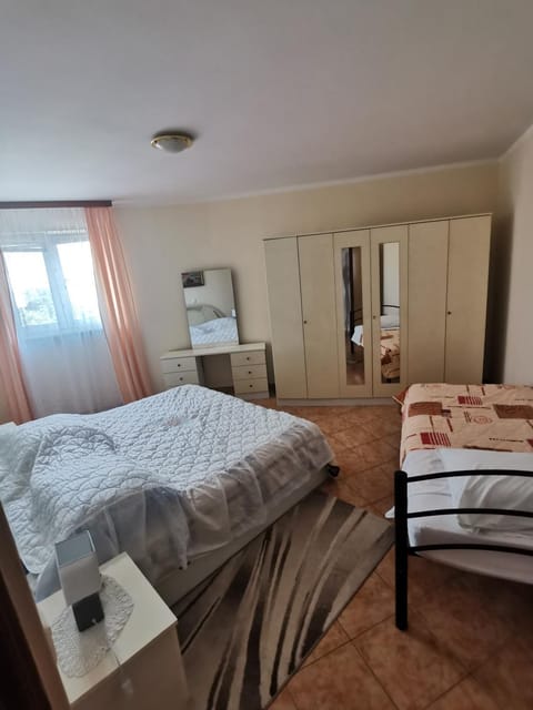 Villa Dorina Apartment in Varoš