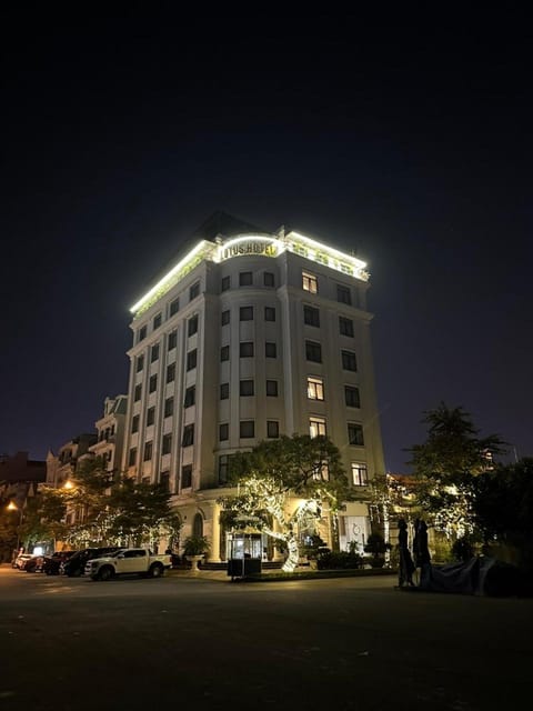 Property building, Night, Location, Parking