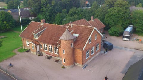 Facade/entrance, Off site, Day, Neighbourhood, Bird's eye view, Summer, On site, Garden view