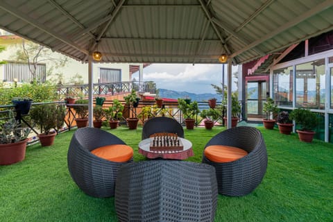 Garden, Seating area