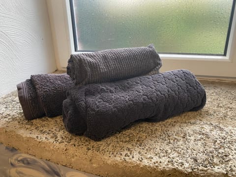 Eifelstein, Apartment mit Whirlpool und Ofen Apartment in Rhineland-Palatinate