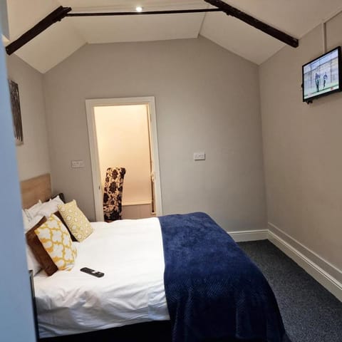 City center ground floor flat with patio &parking Apartment hotel in Norwich