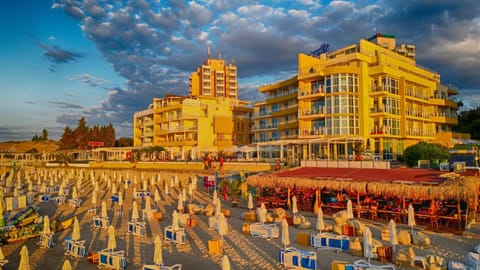 Perla Apartments First Line Apartment in Nessebar