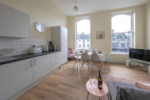 Kitchen or kitchenette, Living room, Dining area