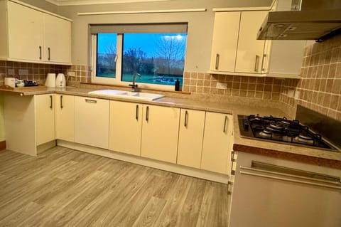 Blacksmith holiday home near Portree in central Skye House in Scotland