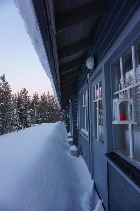 Property building, Winter